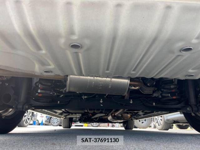 Nissan SERENA 2018-09 348690-10