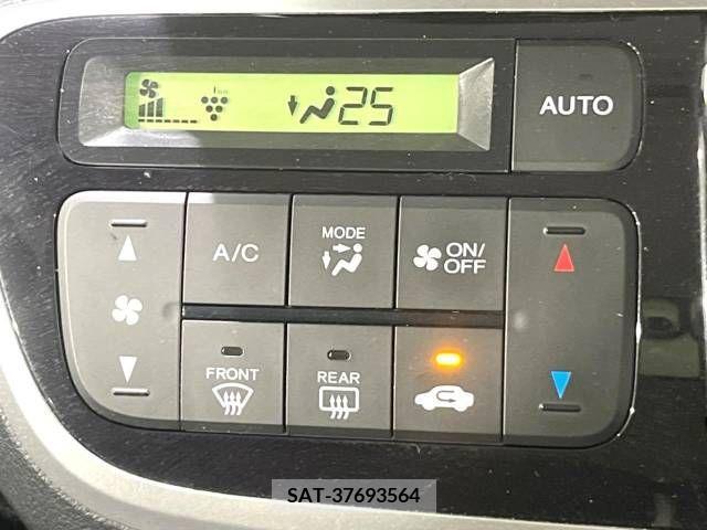 Honda N BOX 2016-05 254735-6