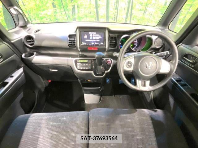 Honda N BOX 2016-05 254735-1
