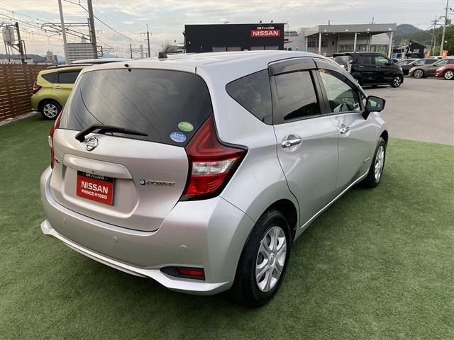 Nissan NOTE 2018-04 9387-25