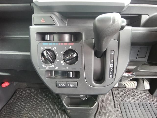 Daihatsu WAKE 2016-04 2597-11
