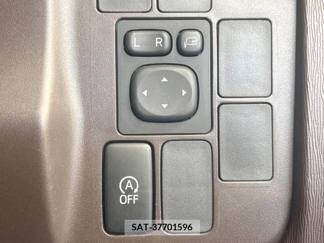 Toyota PASSO 2015-09 365981-7
