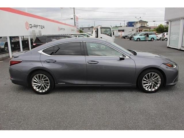 Lexus ES 2019-03 5517-10