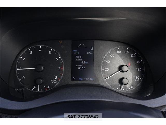Toyota YARIS 2021-05 325893-7