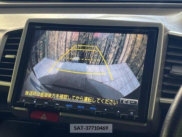 Honda FREED 2013-06 390996-3