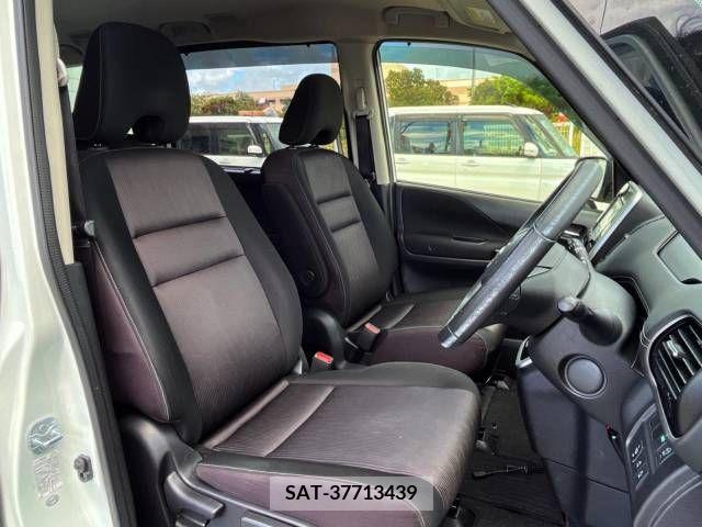 Nissan SERENA 2016-11 247954-8