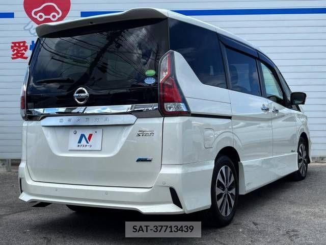 Nissan SERENA 2016-11 247954-16
