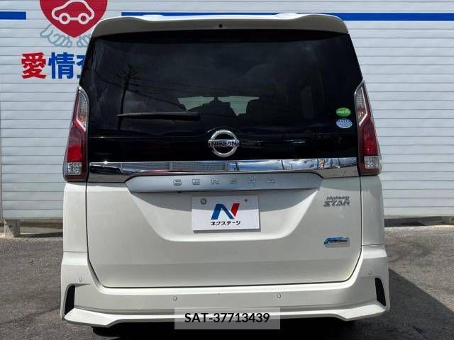 Nissan SERENA 2016-11 247954-15