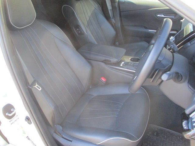 Toyota CROWN SEDAN 2018-07 27536-1