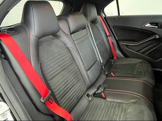 Mercedes Benz A-CLASS 2014-06 19529-4