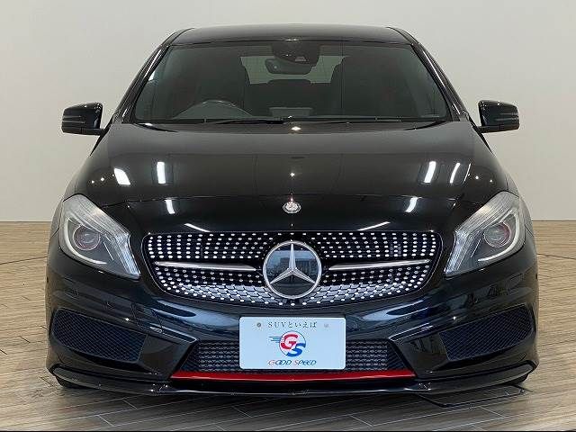 Mercedes Benz A-CLASS 2014-06 19529-10