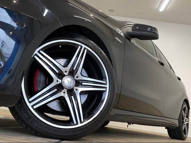 Mercedes Benz A-CLASS 2014-06 19529-19