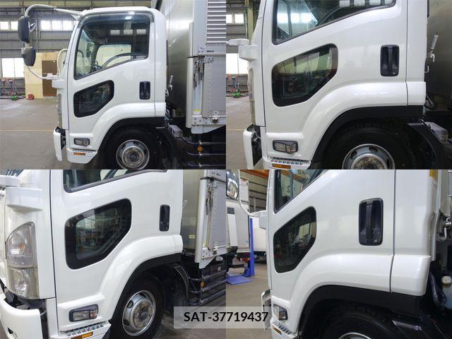 Isuzu FORWARD 2007-10 271664-4