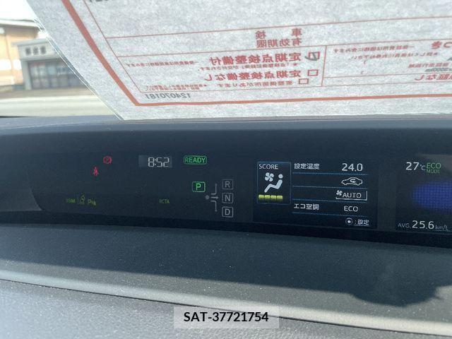 Toyota PRIUS 2019-04 384973-18