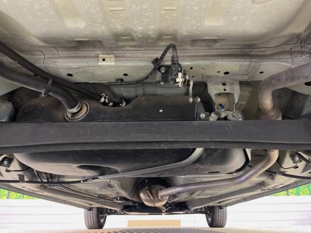 Suzuki SPACIA 2018-05 182067-19