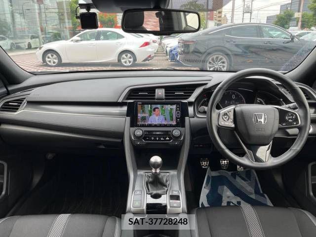Honda CIVIC 2020-11 341520-1