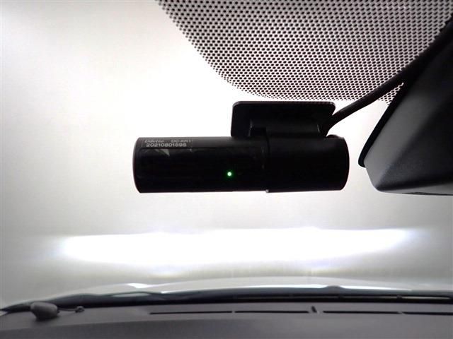Toyota SIENTA 2022-05 27142-22
