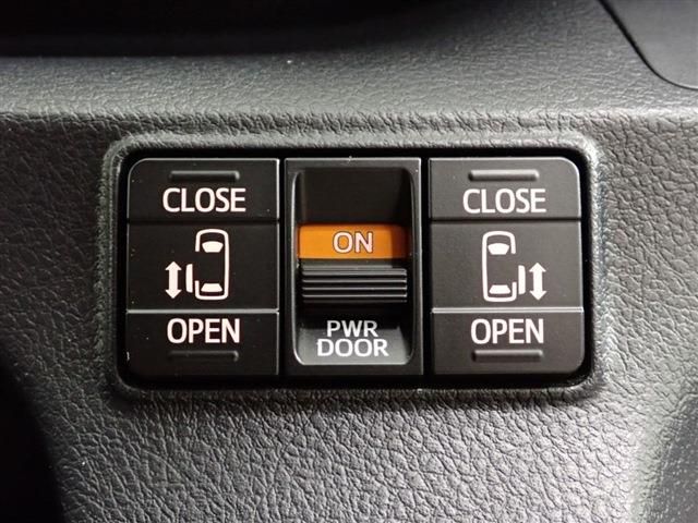 Toyota SIENTA 2022-05 27142-18
