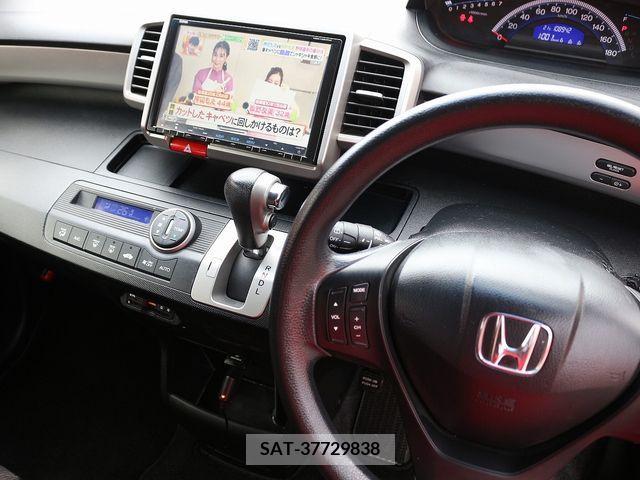 Honda FREED 2015-01 236564-14