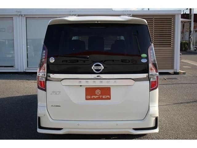 Nissan SERENA 2020-12 12106-8