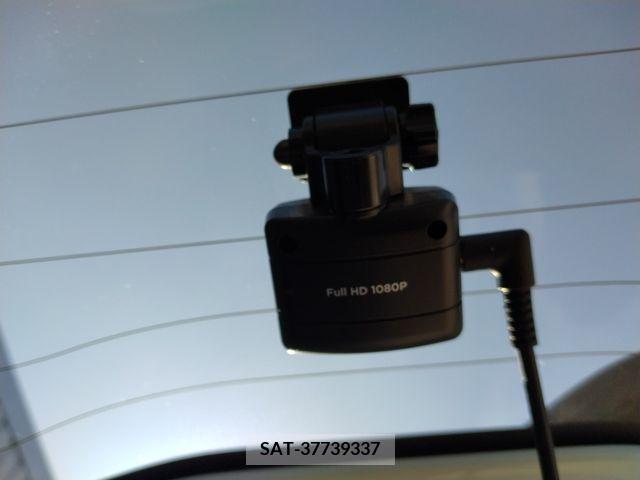 Suzuki EVERY WAGON 2021-10 301725-12