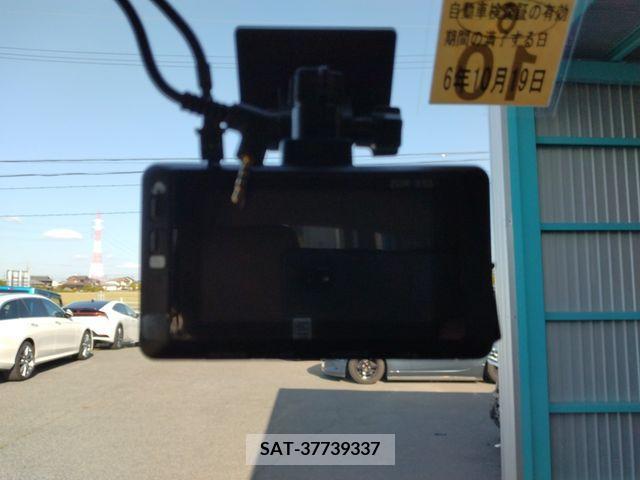Suzuki EVERY WAGON 2021-10 301725-11