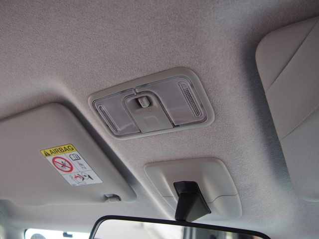 Toyota ROOMY 2019-10 7382-15