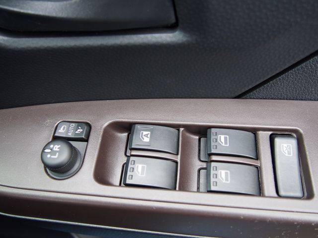 Toyota ROOMY 2019-10 7382-13