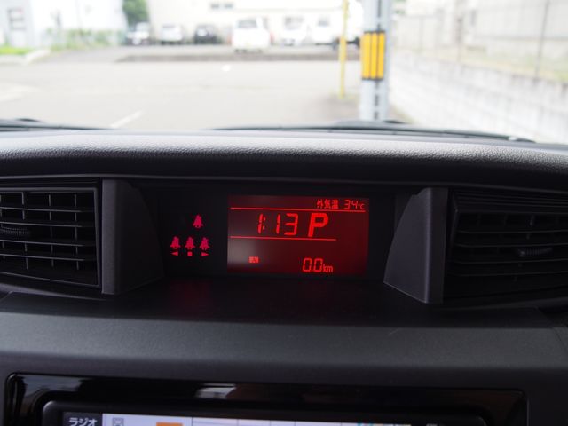Toyota ROOMY 2019-10 7382-14