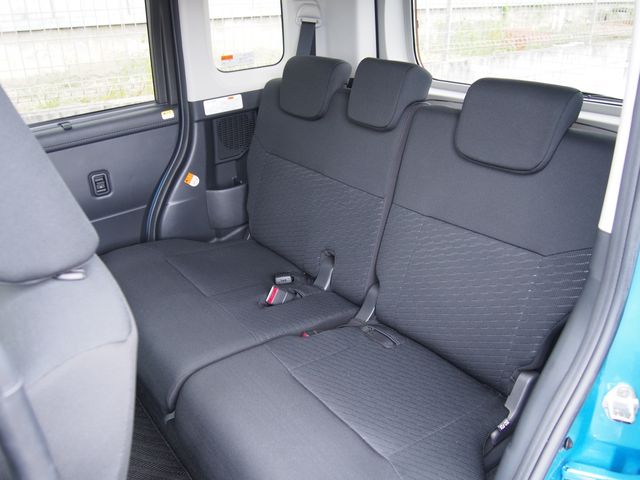 Toyota ROOMY 2019-10 7382-7