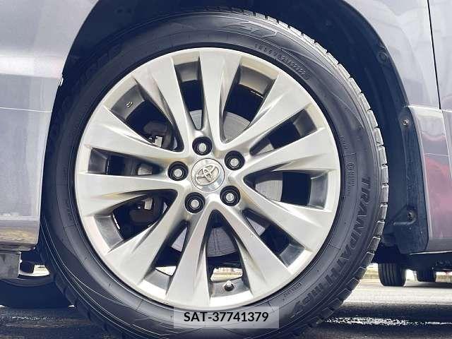Toyota VELLFIRE 2011-06 288319-3