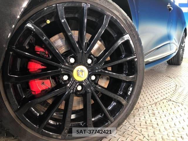 Renault LUTECIA 2018-06 244352-13