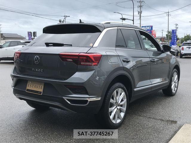 VolksWagen T-ROC 2021-09 388846-2