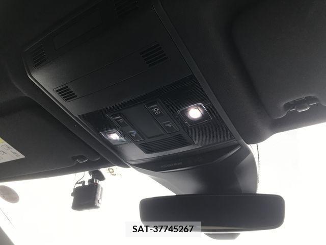 VolksWagen T-ROC 2021-09 388846-24