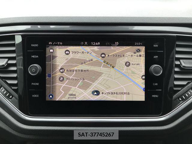 VolksWagen T-ROC 2021-09 388846-19