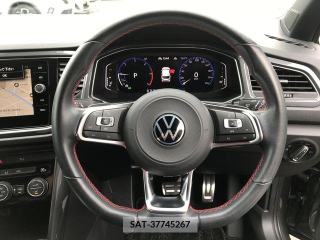 VolksWagen T-ROC 2021-09 388846-17