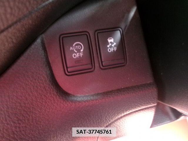 Nissan SERENA 2013-08 368075-23