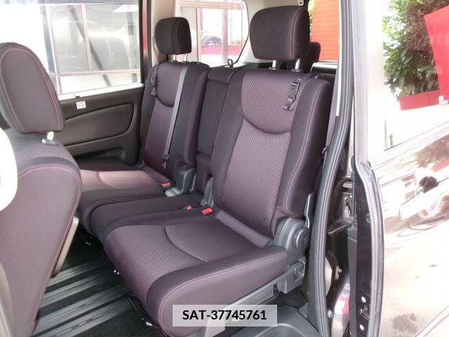 Nissan SERENA 2013-08 368075-13