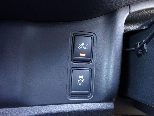 Nissan SERENA 2016-08 17655-22