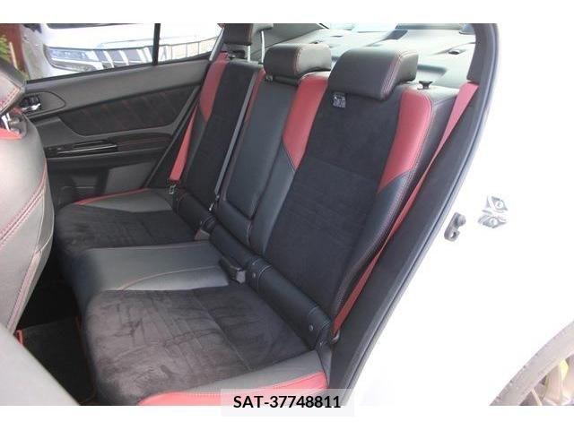 Subaru WRX STI 2017-07 371156-11