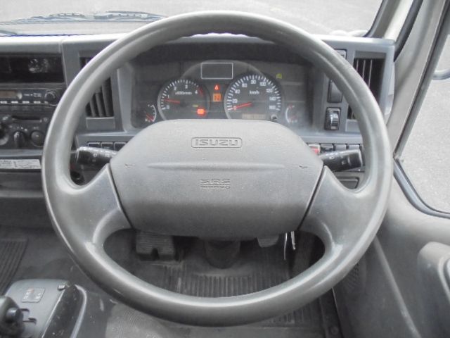 Isuzu ELF TRUCK 2011-12 8076-1