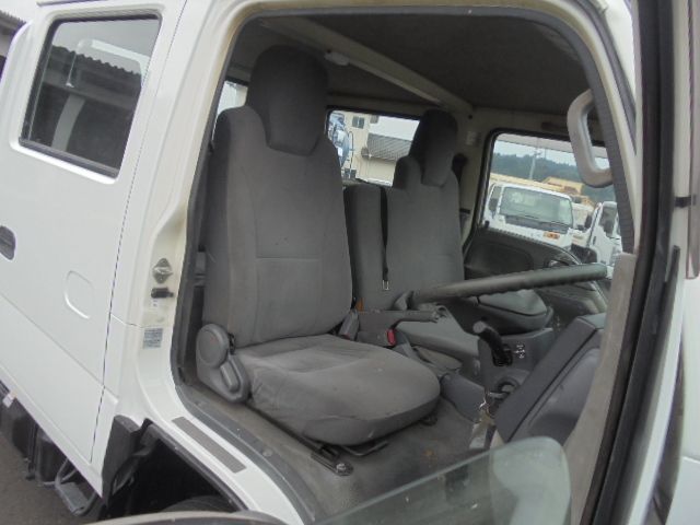 Isuzu ELF TRUCK 2011-12 8076-11