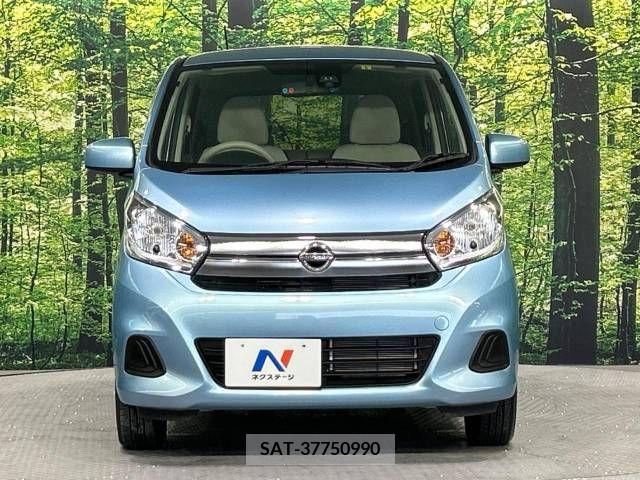 Nissan DAYZ 2017-05 323387-14