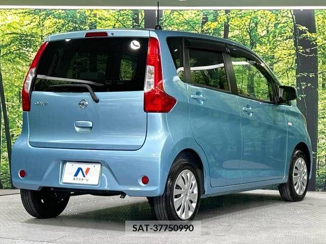Nissan DAYZ 2017-05 323387-17