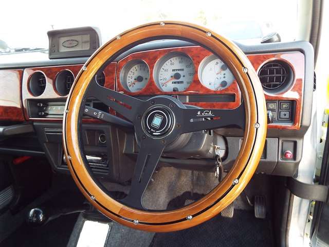 Suzuki JIMNY 1996-01 189002-6