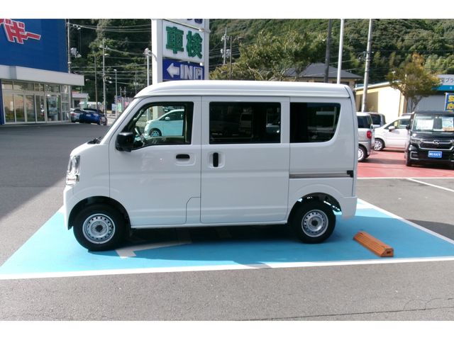 Nissan CLIPPER 2022-11 13657-7