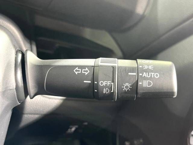 Honda N BOX 2018-02 28022-8