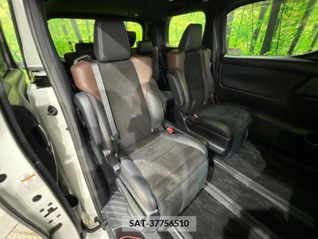 Toyota ALPHARD 2016-11 348285-9