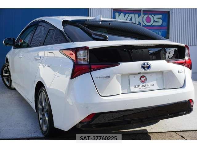 Toyota PRIUS 2021-07 206031-8