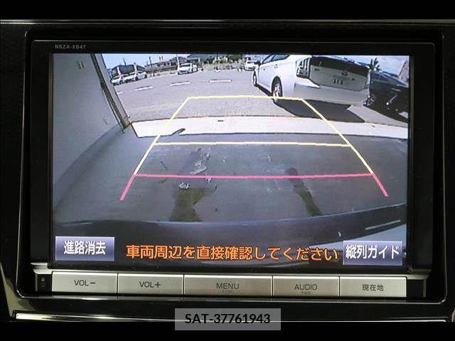 Toyota PRIUS ALPHA 2014-11 366781-4
